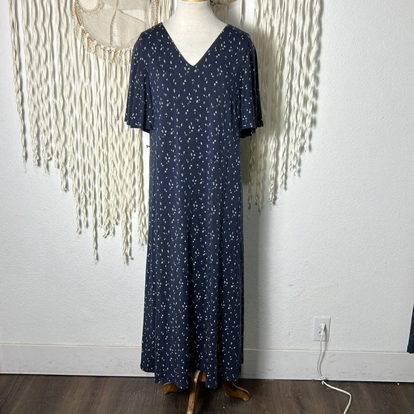 Garnet Hill NWOT Flutter Sleeve Tencel Midi Dress Size M - Picture 2 of 14